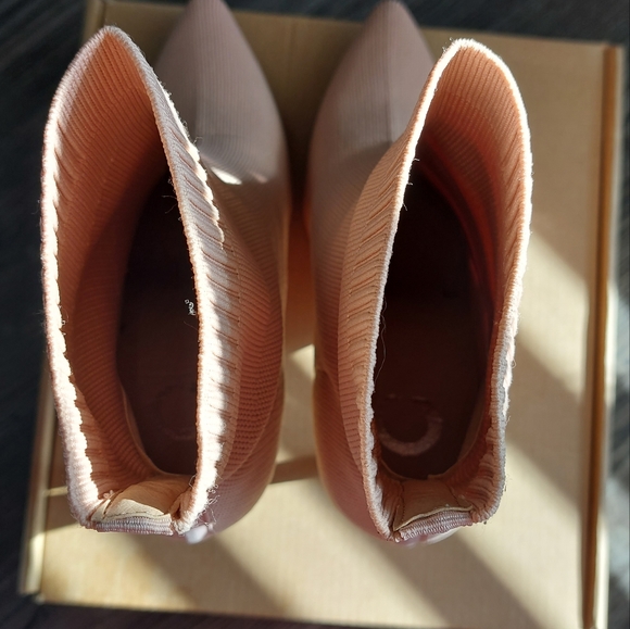 Journee High Heel Booties Rose Ankle Boots Pink Sock Boot - Picture 6 of 7